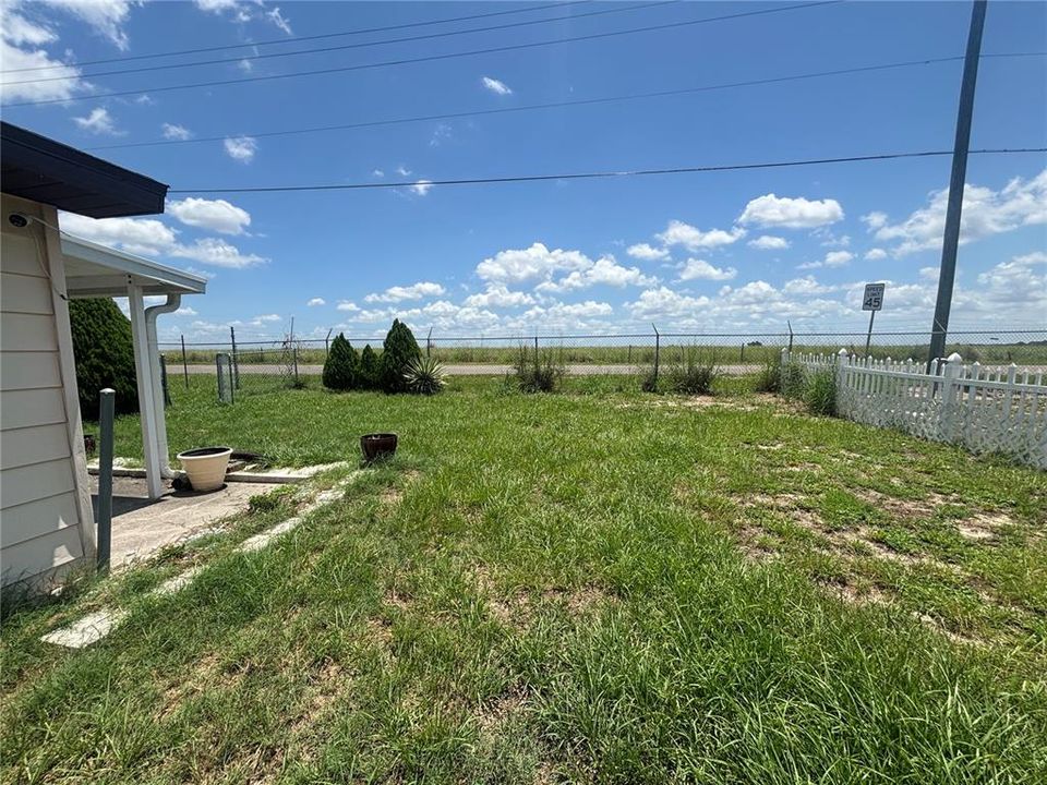 For Sale: $180,000 (2 beds, 2 baths, 1088 Square Feet)