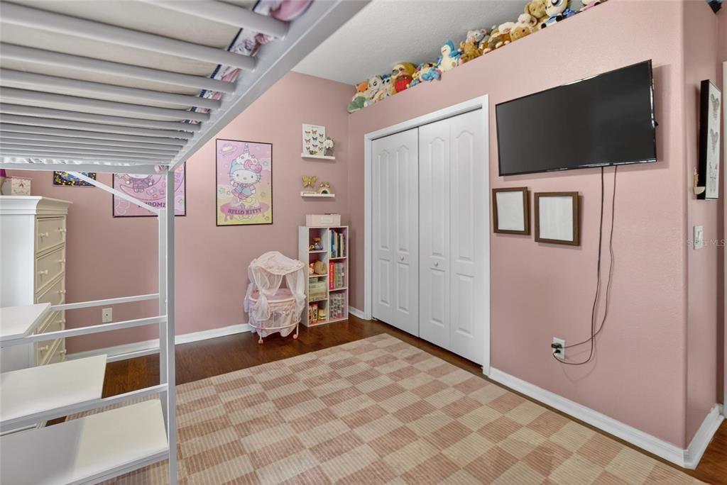 For Sale: $365,000 (3 beds, 2 baths, 1530 Square Feet)
