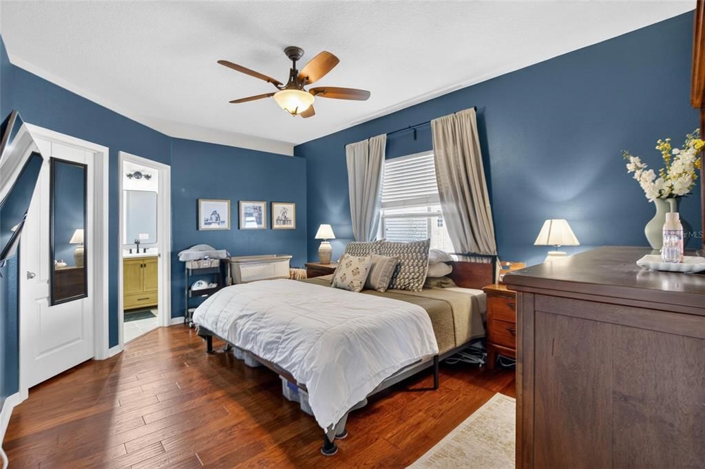 For Sale: $365,000 (3 beds, 2 baths, 1530 Square Feet)