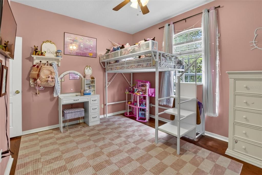 For Sale: $365,000 (3 beds, 2 baths, 1530 Square Feet)