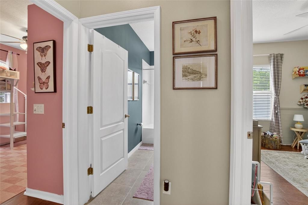 For Sale: $365,000 (3 beds, 2 baths, 1530 Square Feet)