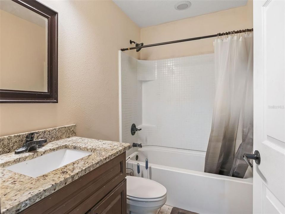 En Venta: $269,000 (3 camas, 2 baños, 1362 Pies cuadrados)