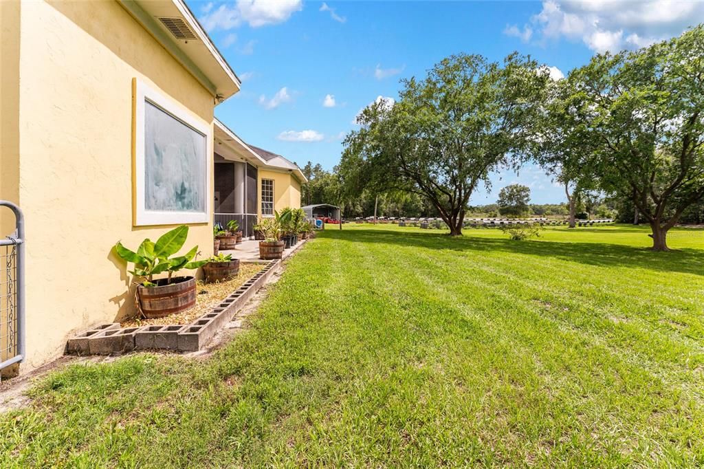 For Sale: $1,600,000 (4 beds, 3 baths, 3296 Square Feet)