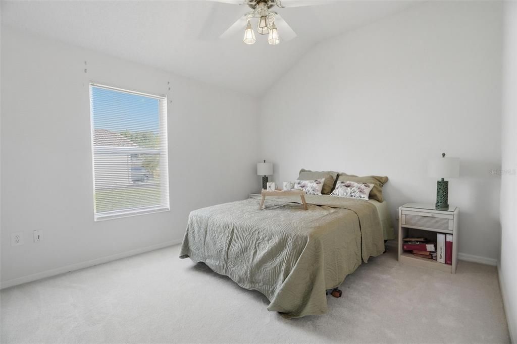 For Sale: $850,000 (3 beds, 3 baths, 3214 Square Feet)