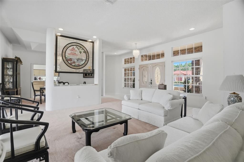 For Sale: $850,000 (3 beds, 3 baths, 3214 Square Feet)