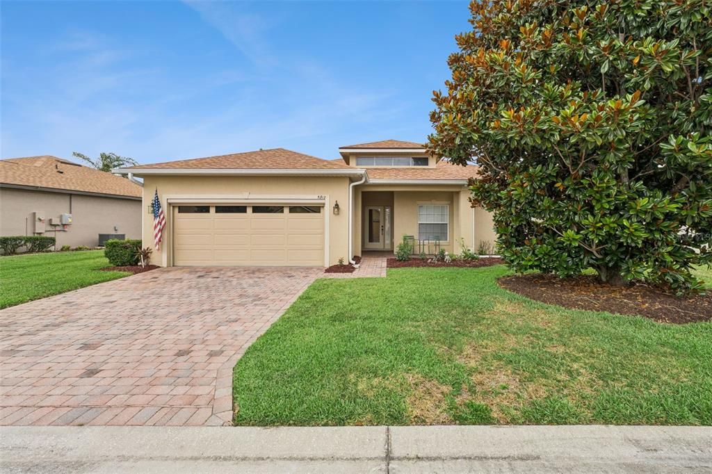 For Sale: $334,900 (3 beds, 2 baths, 1700 Square Feet)