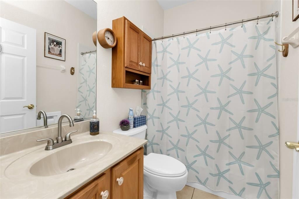 For Sale: $335,000 (3 beds, 2 baths, 1574 Square Feet)