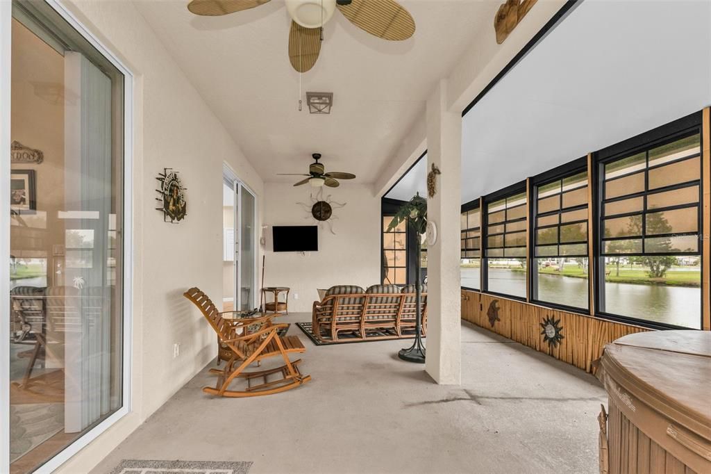 For Sale: $335,000 (3 beds, 2 baths, 1574 Square Feet)