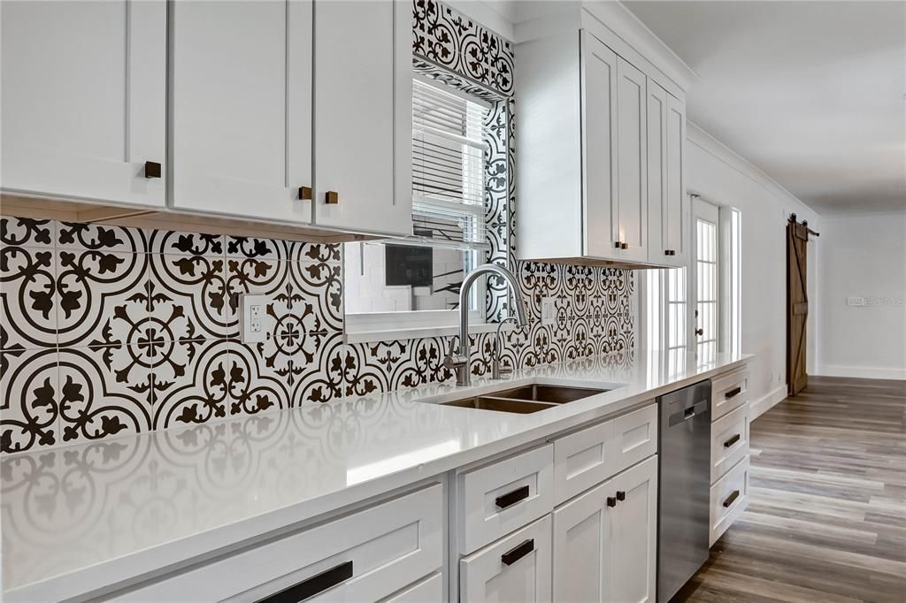 For Sale: $589,000 (5 beds, 3 baths, 2361 Square Feet)