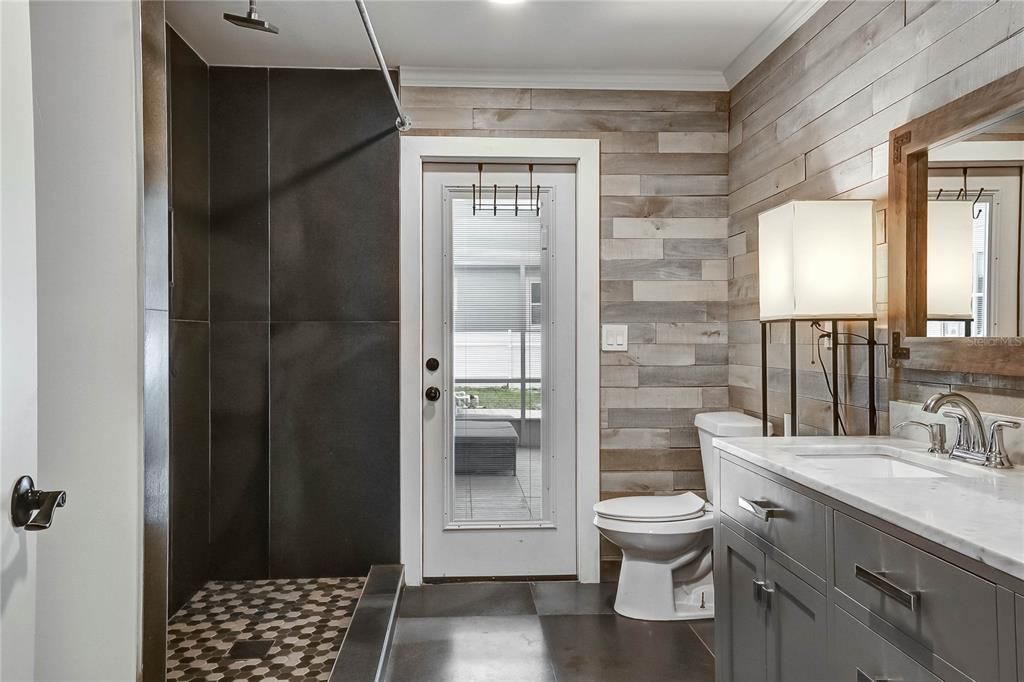 For Sale: $589,000 (5 beds, 3 baths, 2361 Square Feet)