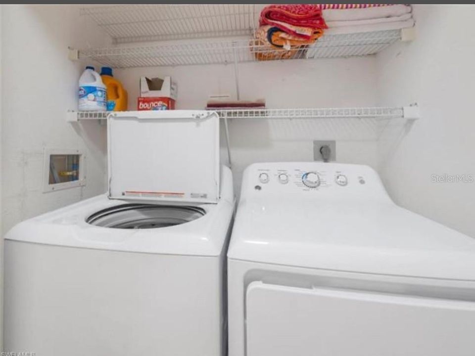 For Rent: $2,200 (2 beds, 2 baths, 1232 Square Feet)