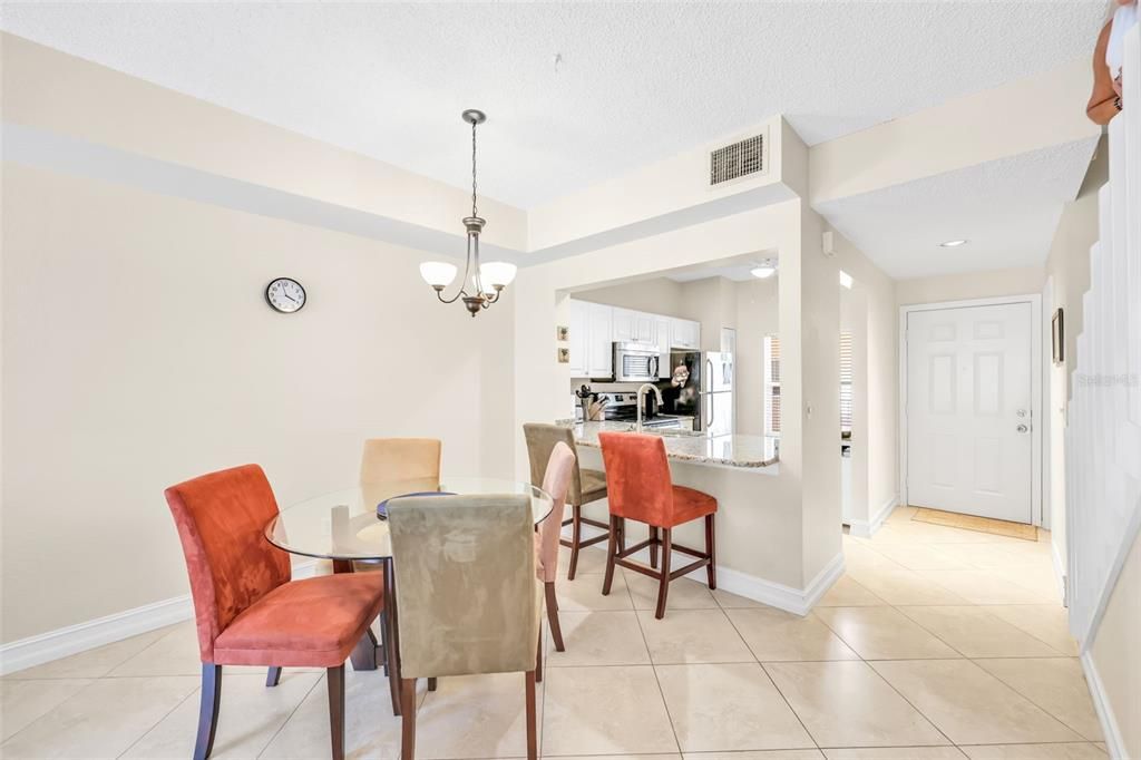 For Rent: $2,200 (2 beds, 2 baths, 1232 Square Feet)