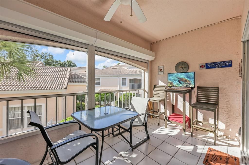 For Rent: $2,200 (2 beds, 2 baths, 1232 Square Feet)