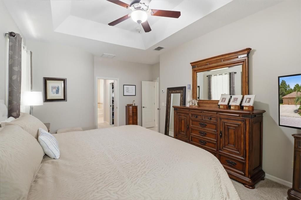 For Sale: $439,000 (3 beds, 2 baths, 2164 Square Feet)