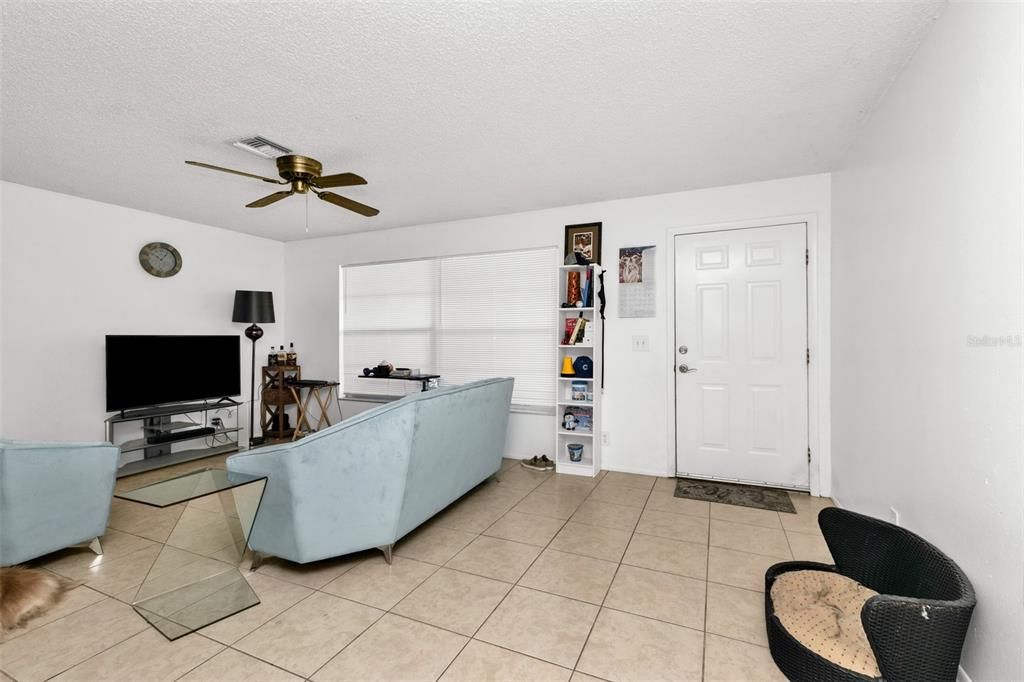 For Sale: $349,900 (4 beds, 0 baths, 1800 Square Feet)
