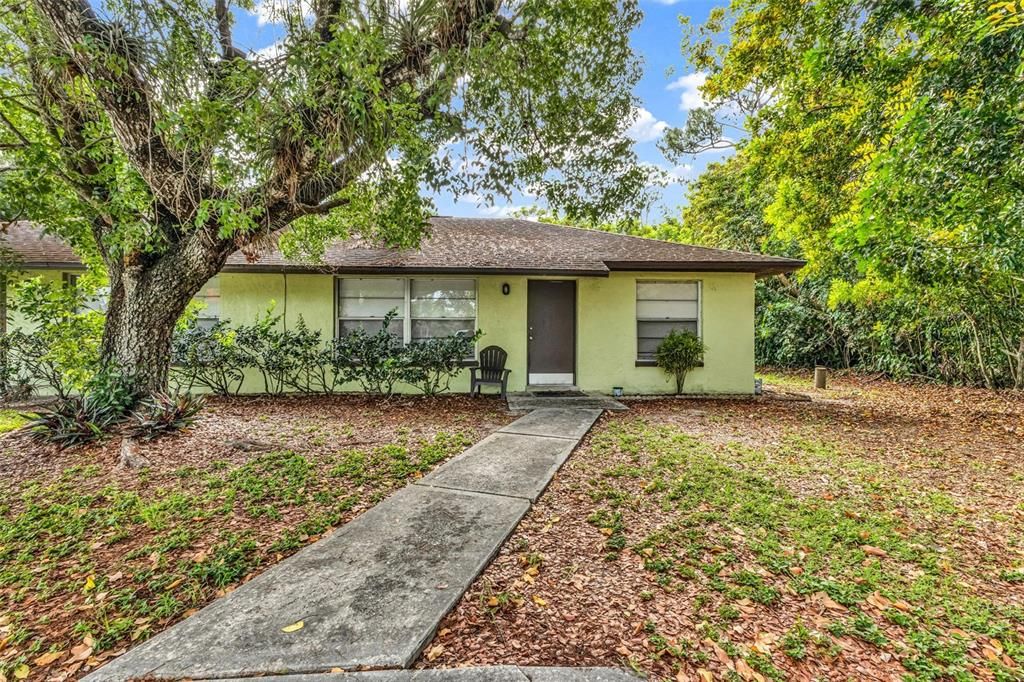 For Sale: $349,900 (4 beds, 0 baths, 1800 Square Feet)