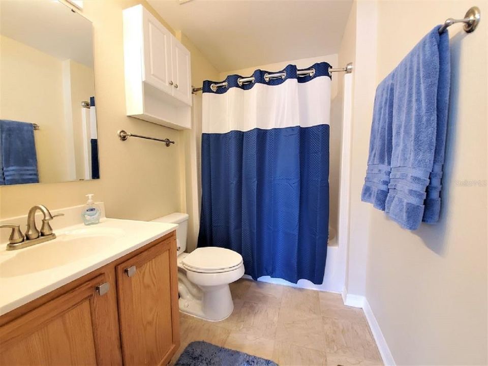For Sale: $289,900 (3 beds, 2 baths, 1670 Square Feet)