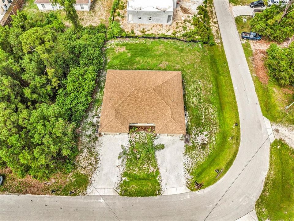 For Sale: $382,500 (6 beds, 0 baths, 2330 Square Feet)