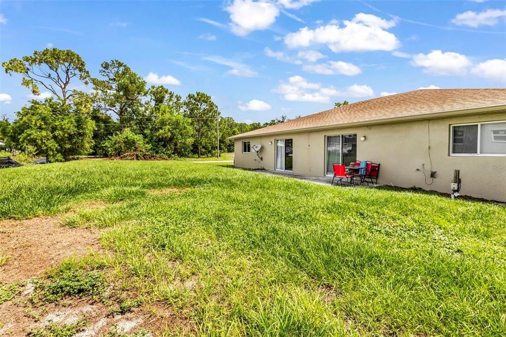 For Sale: $382,500 (6 beds, 0 baths, 2330 Square Feet)