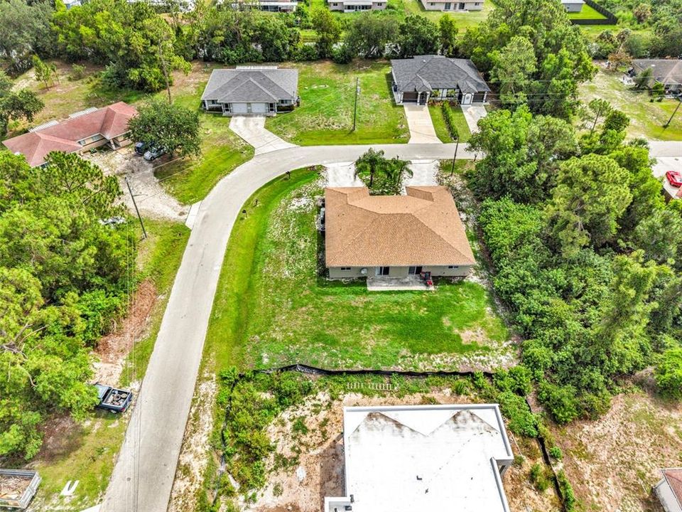 For Sale: $382,500 (6 beds, 0 baths, 2330 Square Feet)