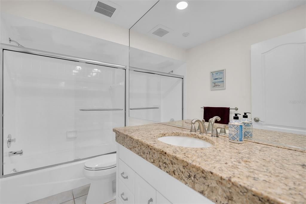 For Sale: $899,900 (3 beds, 2 baths, 1362 Square Feet)