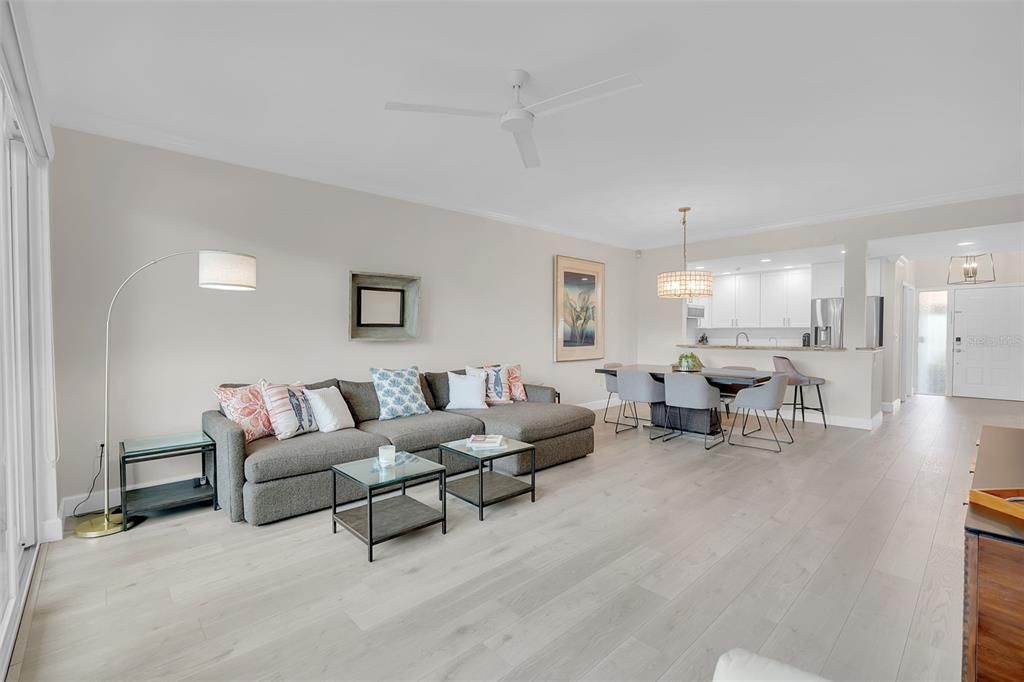 For Sale: $899,900 (3 beds, 2 baths, 1362 Square Feet)