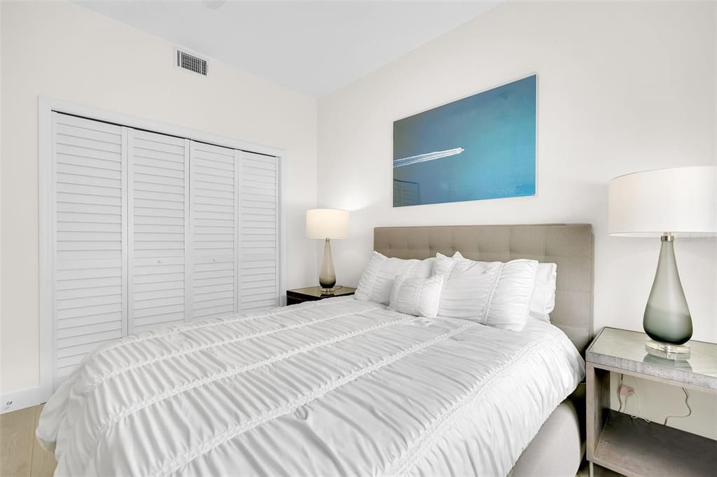 For Sale: $899,900 (3 beds, 2 baths, 1362 Square Feet)