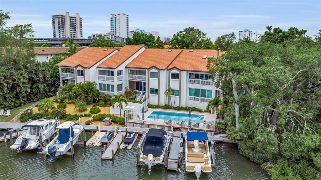 For Sale: $899,900 (3 beds, 2 baths, 1362 Square Feet)