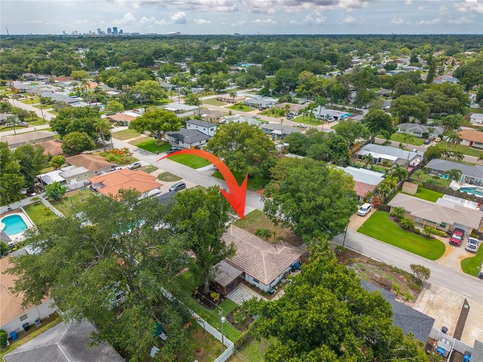 На продажу: $425,000 (2 спален, 1 ванн, 1158 Квадратных фут)