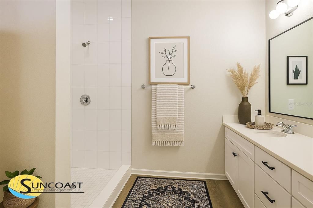 For Sale: $349,900 (4 beds, 2 baths, 124 Square Feet)