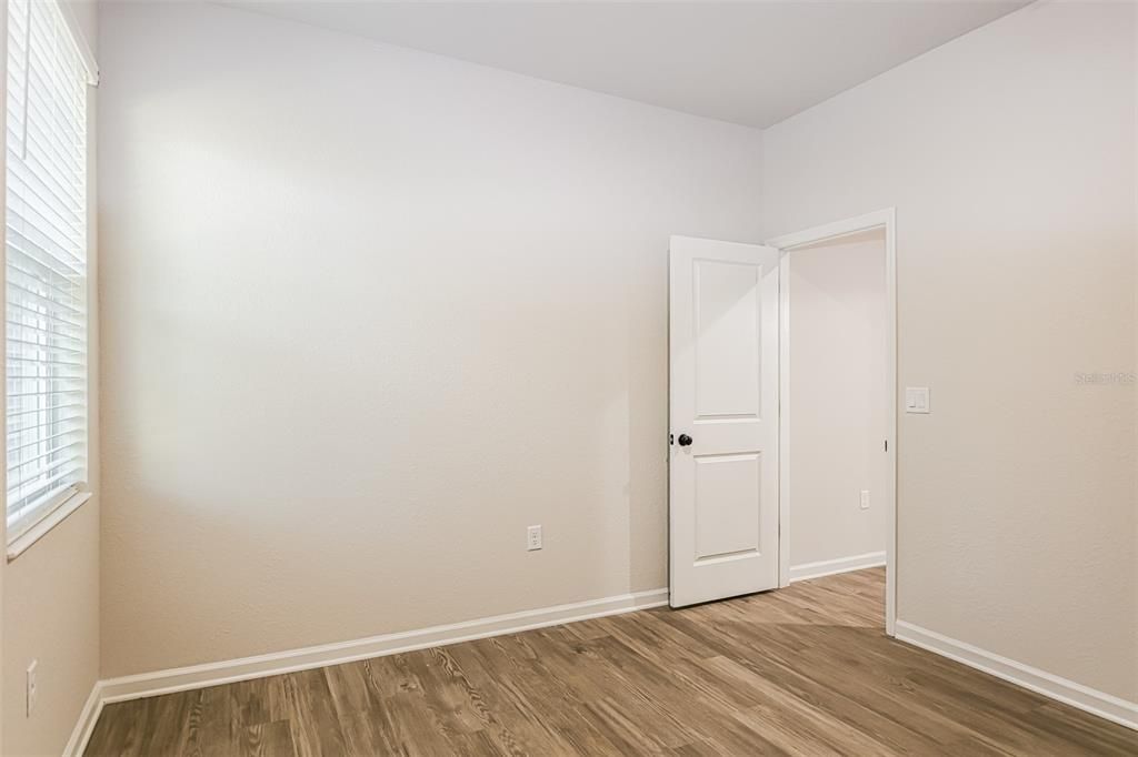 For Sale: $349,900 (4 beds, 2 baths, 124 Square Feet)