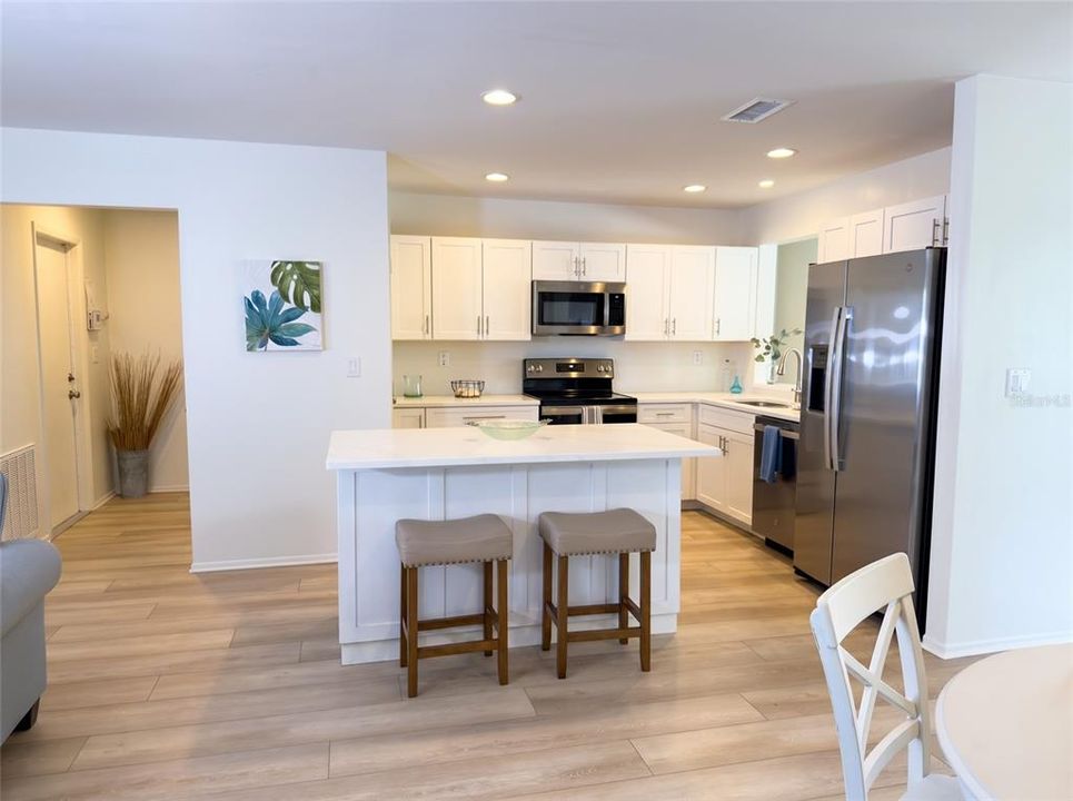 For Sale: $499,500 (3 beds, 2 baths, 1642 Square Feet)