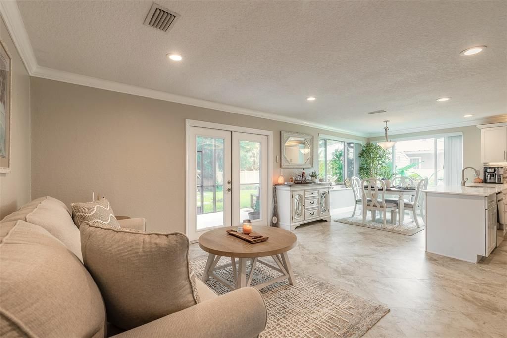 For Sale: $749,000 (3 beds, 2 baths, 1486 Square Feet)