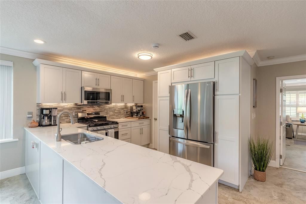 For Sale: $749,000 (3 beds, 2 baths, 1486 Square Feet)