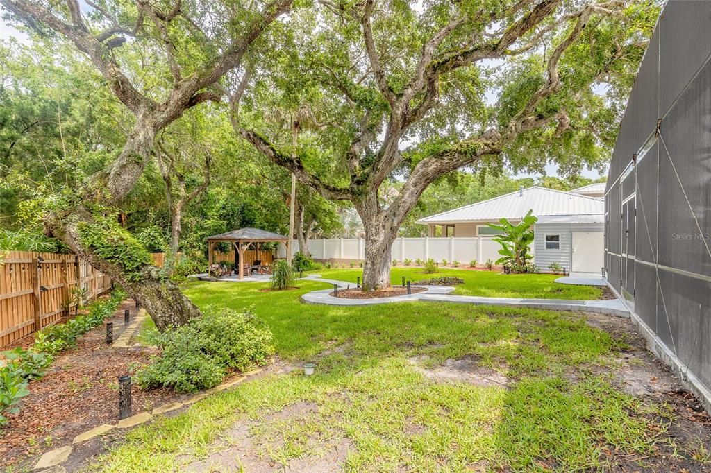 For Sale: $749,000 (3 beds, 2 baths, 1486 Square Feet)