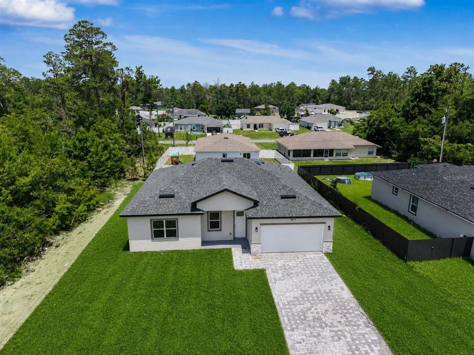 En Venta: $305,900 (4 camas, 2 baños, 1859 Pies cuadrados)