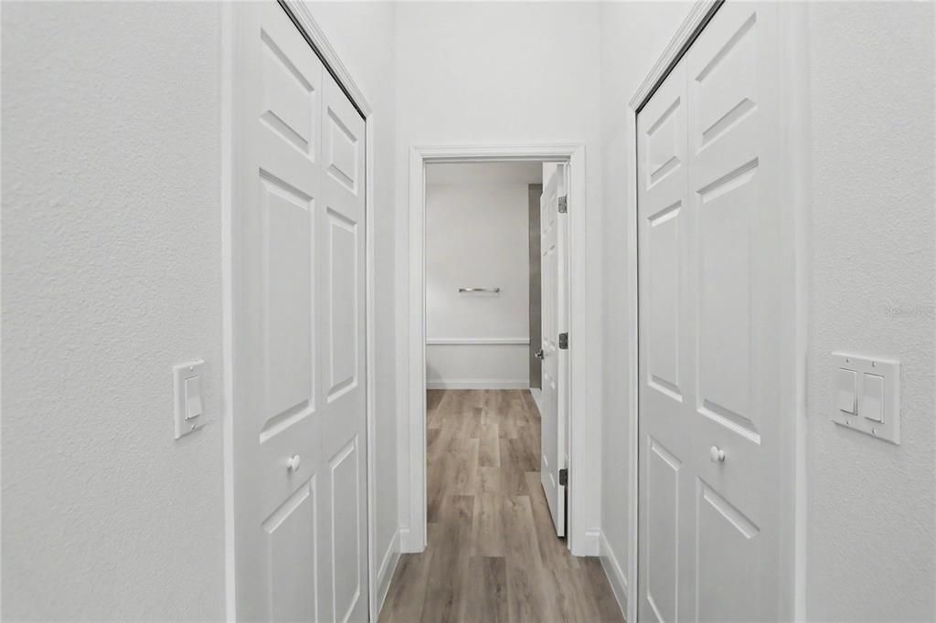 En Venta: $305,900 (4 camas, 2 baños, 1859 Pies cuadrados)
