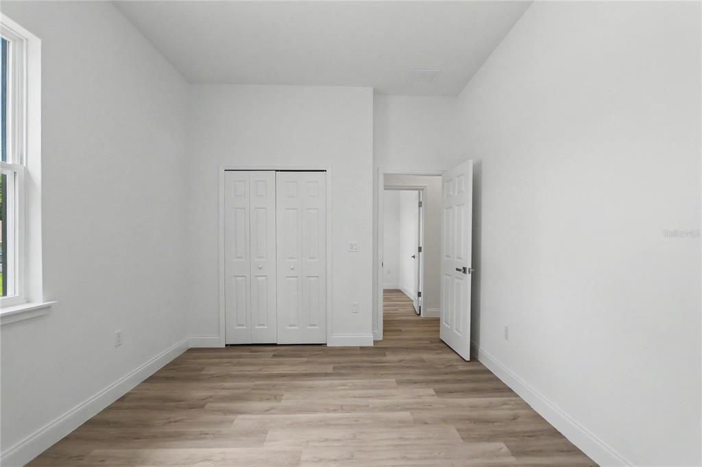 En Venta: $305,900 (4 camas, 2 baños, 1859 Pies cuadrados)