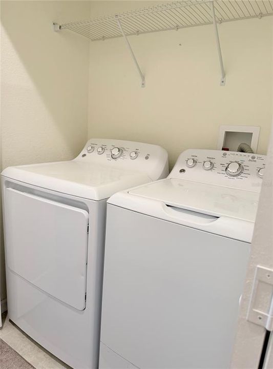 В аренду: $3,650 (3 спален, 2 ванн, 1708 Квадратных фут)