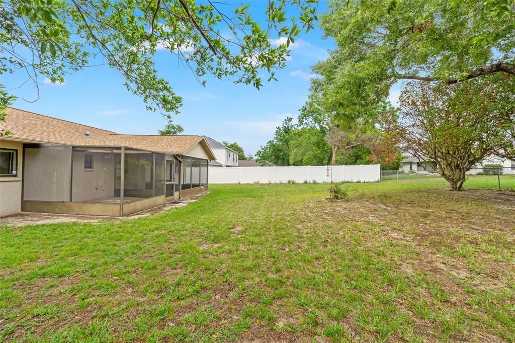 En Venta: $230,000 (2 camas, 2 baños, 1086 Pies cuadrados)