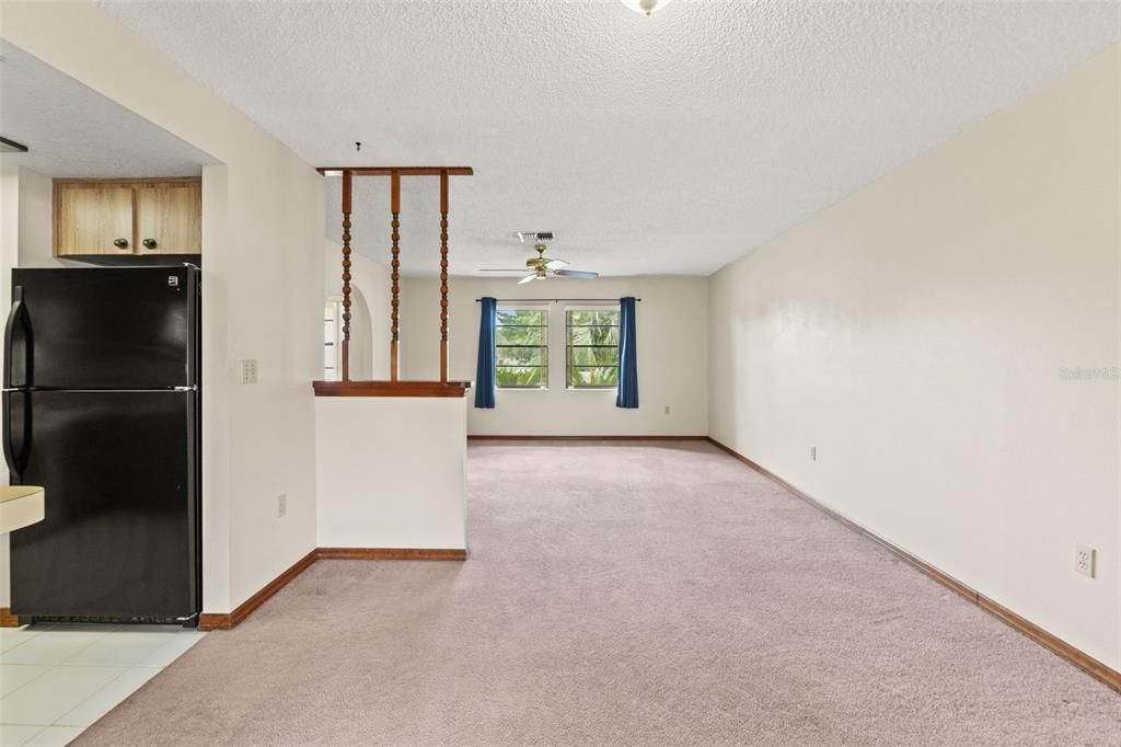 En Venta: $230,000 (2 camas, 2 baños, 1086 Pies cuadrados)