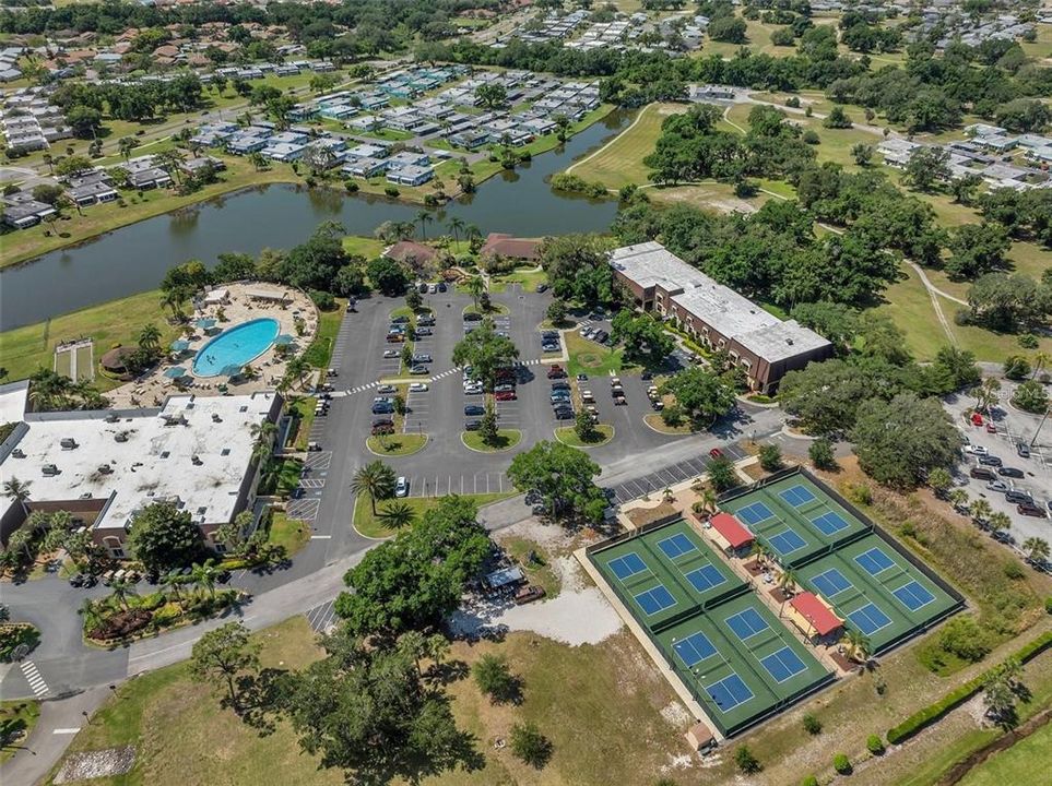 For Sale: $110,000 (1 beds, 1 baths, 800 Square Feet)