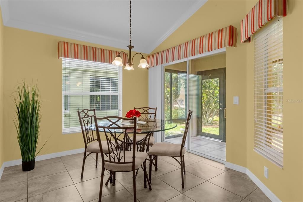 For Sale: $449,900 (3 beds, 2 baths, 1939 Square Feet)