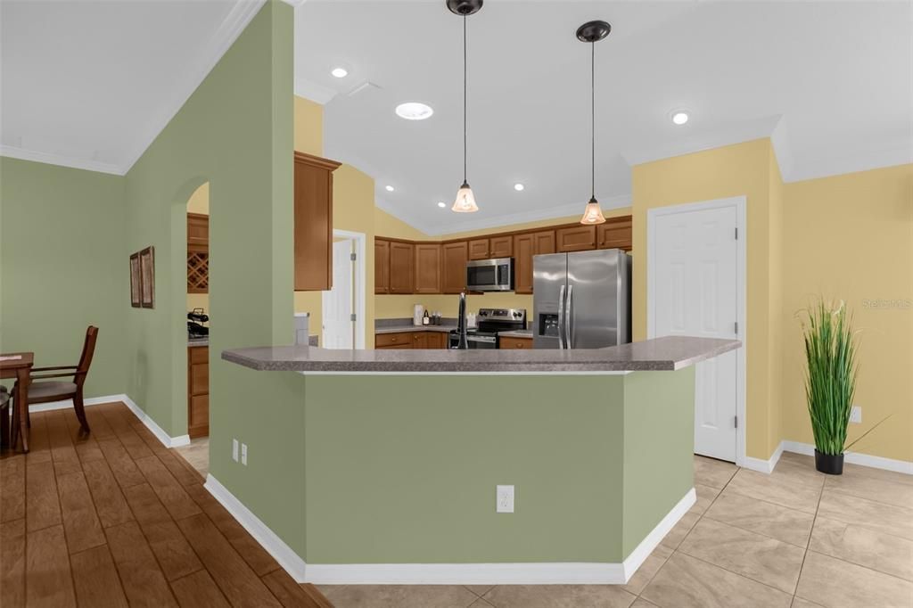For Sale: $449,900 (3 beds, 2 baths, 1939 Square Feet)