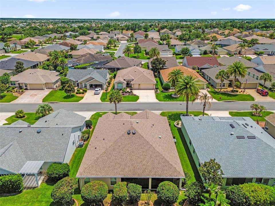 For Sale: $449,900 (3 beds, 2 baths, 1939 Square Feet)