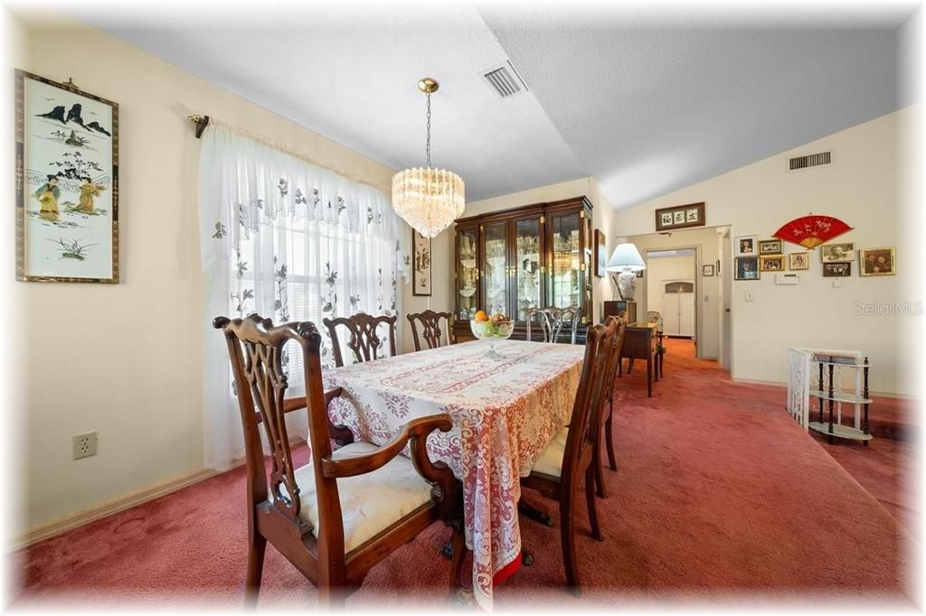 En Venta: $289,900 (3 camas, 2 baños, 1579 Pies cuadrados)