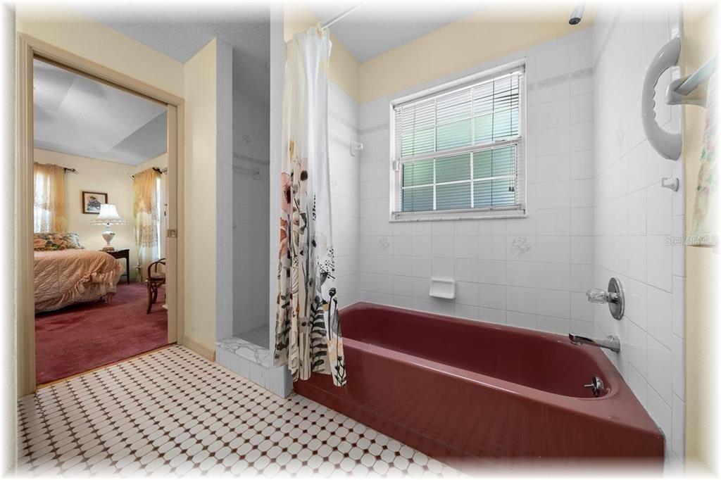 En Venta: $289,900 (3 camas, 2 baños, 1579 Pies cuadrados)