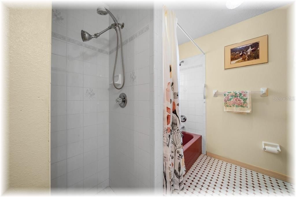 En Venta: $289,900 (3 camas, 2 baños, 1579 Pies cuadrados)