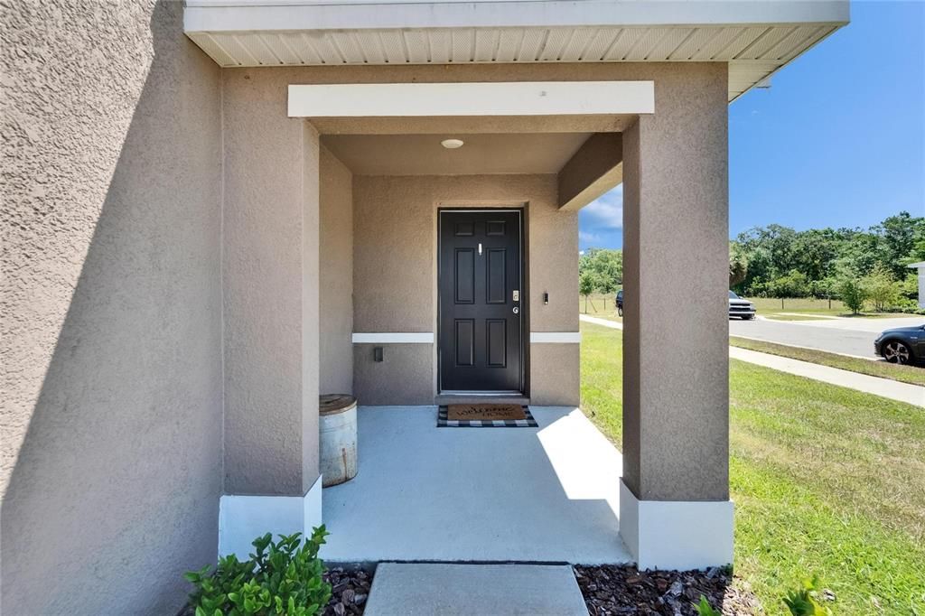 For Sale: $347,500 (4 beds, 2 baths, 2328 Square Feet)