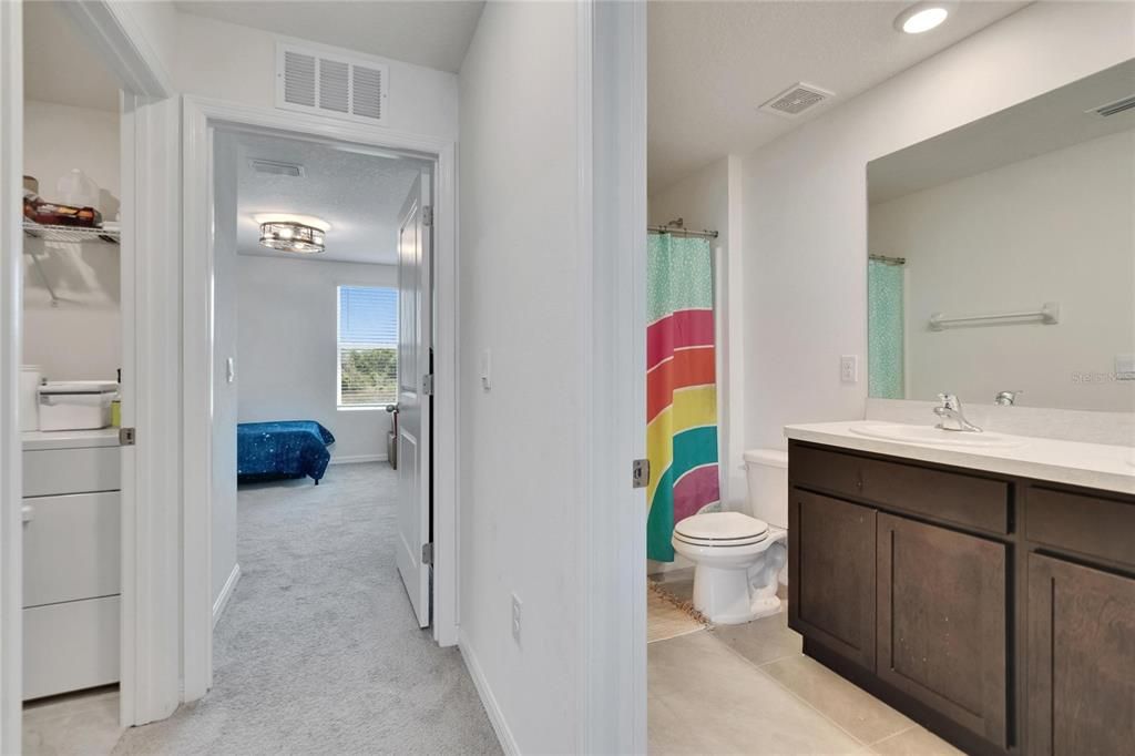 For Sale: $347,500 (4 beds, 2 baths, 2328 Square Feet)